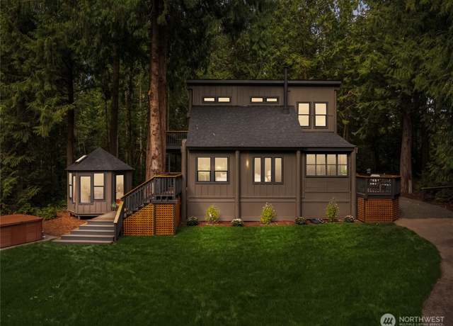 Property at 14490 Wiley Ln SE, Olalla, WA 98359, 3 beds, 2.5 baths