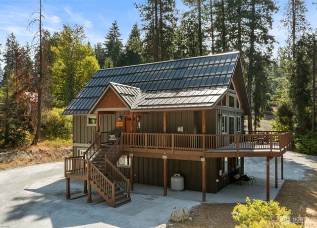 Property at 2457 Salal Dr, Leavenworth, WA 98826, 3 beds, 2.5 baths