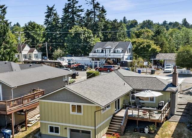 Property at 22023 11th Ave S, Des Moines, WA 98198, 3 beds, 2 baths
