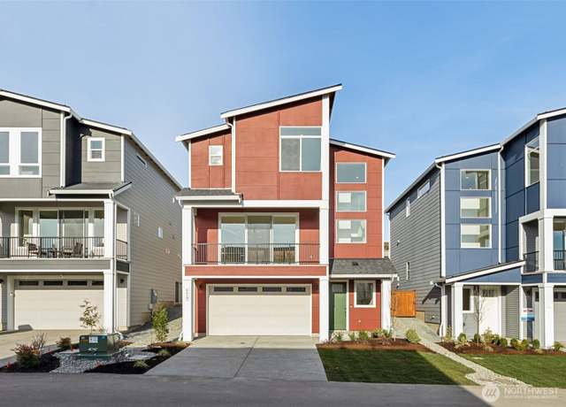 Property at 17548 NE Midnight Sun Loop, Poulsbo, WA 98370, 4 beds, 3.5 baths