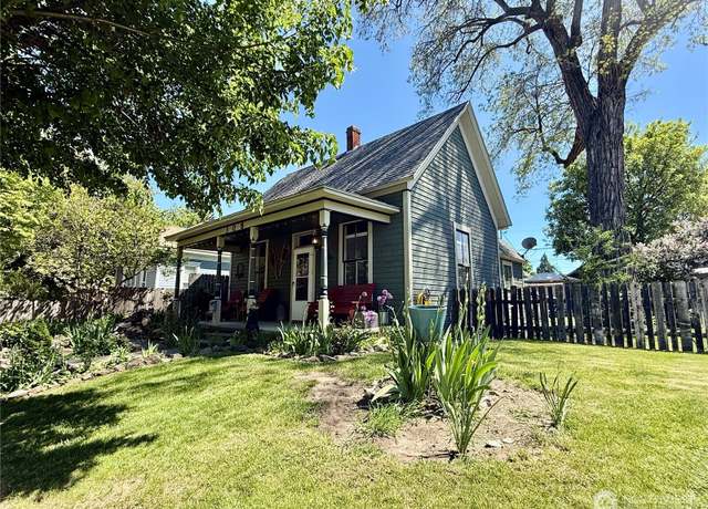 Property at 308 E Spring St, Dayton, WA 99328, 2 beds, 2 baths