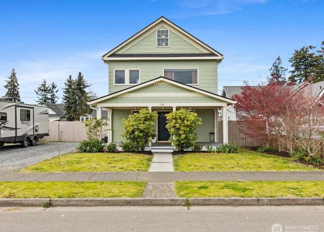 Property at 114 N French Ave, Arlington, WA 98223, 3 beds, 3 baths