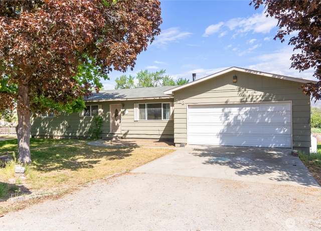 Property at 522 Ironwood St, Omak, WA 98841, 4 beds, 3 baths