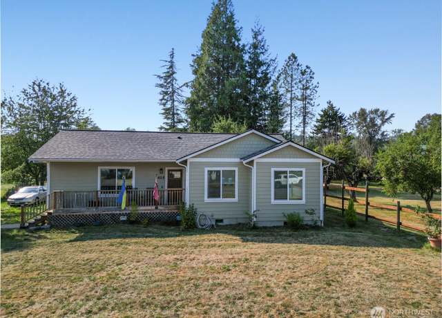 Property at 415 1st St, Sultan, WA 98294, 3 beds, 2 baths