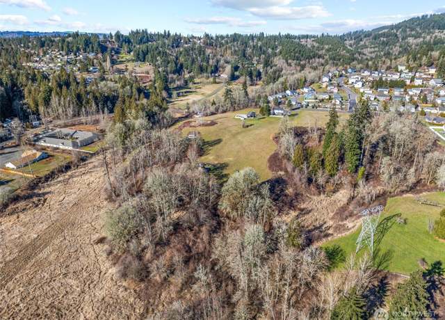 Property at 2633 Harris Street Dr, Kelso, WA 98626