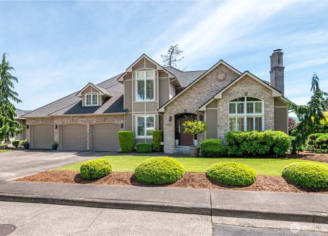 Property at 2512 Peters Dr, Longview, WA 98632, 4 beds, 3.5 baths
