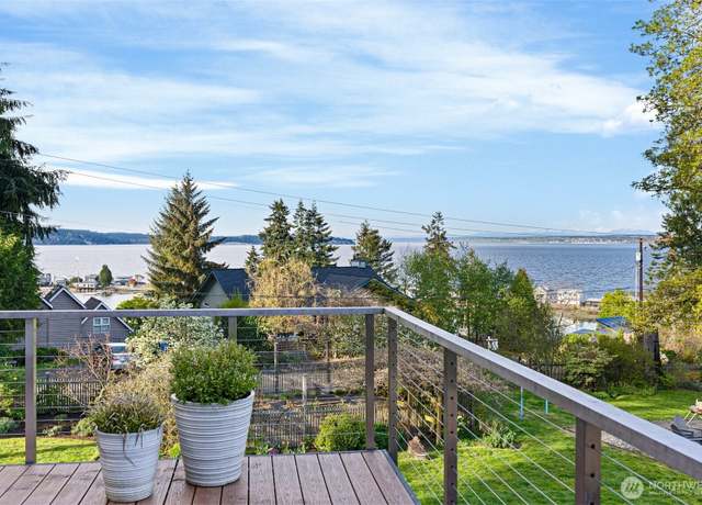 Property at 10301 NE Lafayette Ave, Bainbridge Island, WA 98110, 4 beds, 3.5 baths