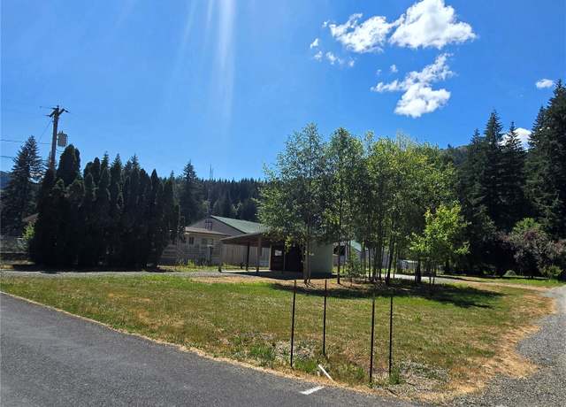 Property at 126 Chapman St, Morton, WA 98356