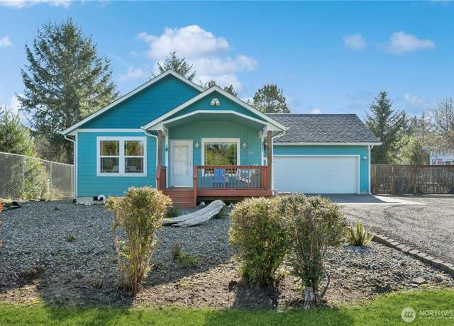 Property at 219 Muskrat Ct SW, Ocean Shores, WA 98569, 2 beds, 2 baths