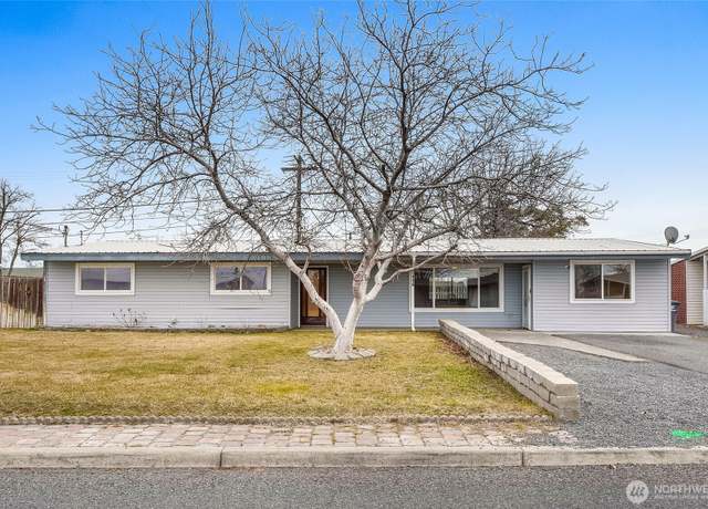 Property at 114 Schilling Dr, Moses Lake, WA 98837, 3 beds, 2 baths