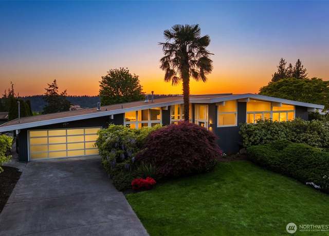 Property at 4915 116th Ave SE, Bellevue, WA 98006, 5 beds, 3 baths