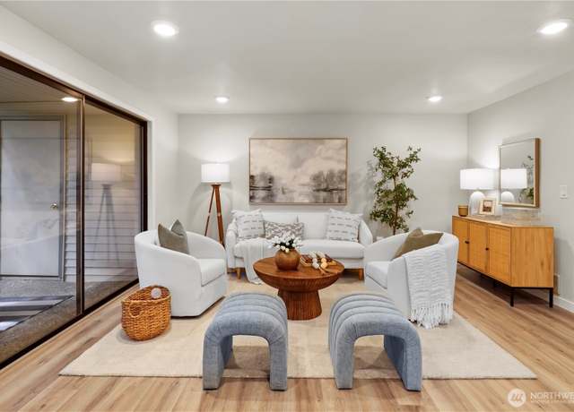 Property at 12229 100th Ave NE Unit B107, Kirkland, WA 98034, 2 beds, 1 bath