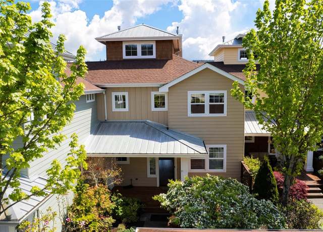 Property at 20 Heron Rd, Port Ludlow, WA 98365, 2 beds, 2.5 baths