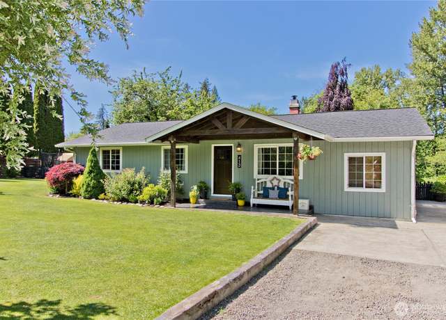 Property at 413 SE 3rd St, South Prairie, WA 98385, 3 beds, 2 baths