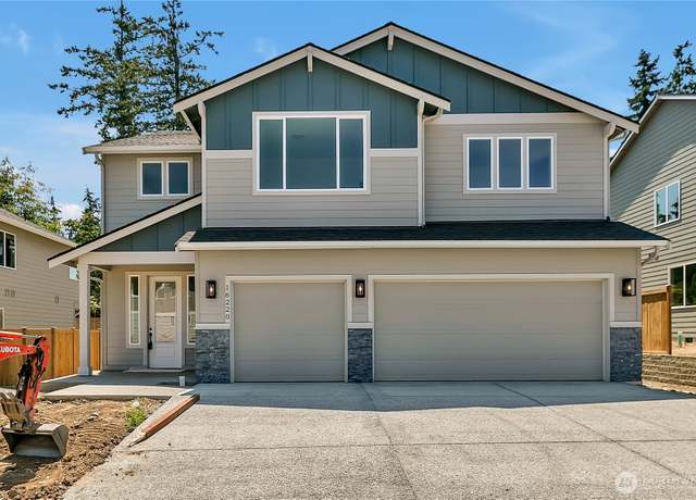 Property at 16220 76th Avenue Ct E, Puyallup, WA 98375, 4 beds, 2.5 baths