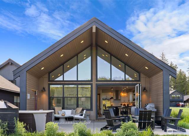 Property at 44 Symphony Ct, Cle Elum, WA 98922, 4 beds, 4.5 baths