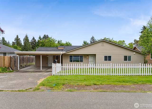 Property at 2230 Eastview Ave NE, Bremerton, WA 98310, 3 beds, 2 baths