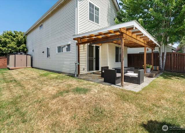 Property at 12273 SE 311th St #22, Auburn, WA 98092, 3 beds, 2.5 baths