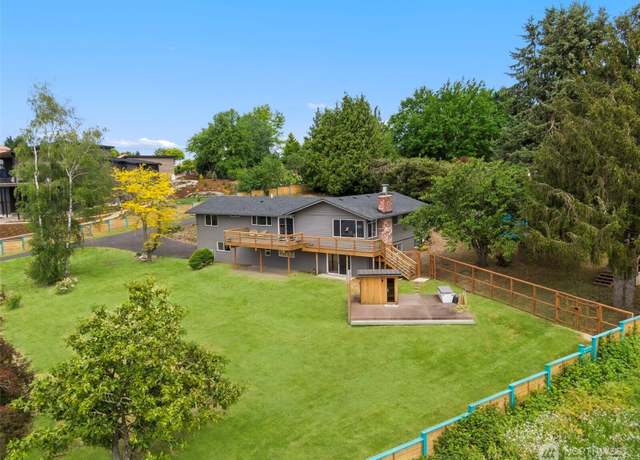 Property at 6409 NW 202ND Cir, Ridgefield, WA 98642, 4 beds, 3 baths