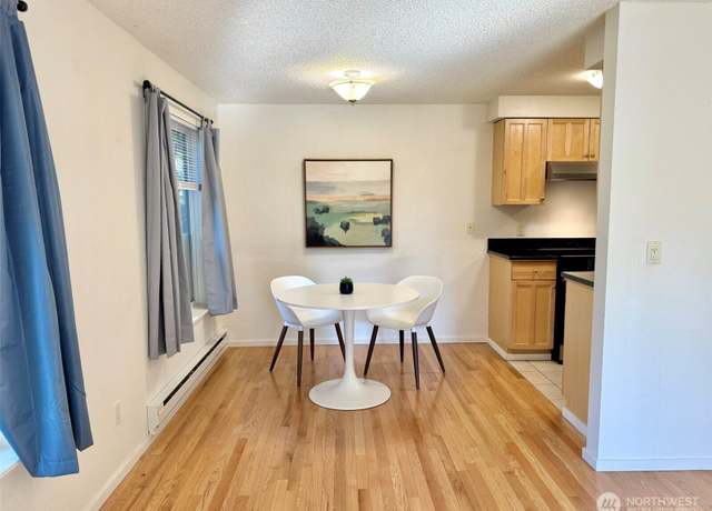 Property at 8627 25th Ave SW Unit B, Seattle, WA 98106, 2 beds, 2 baths