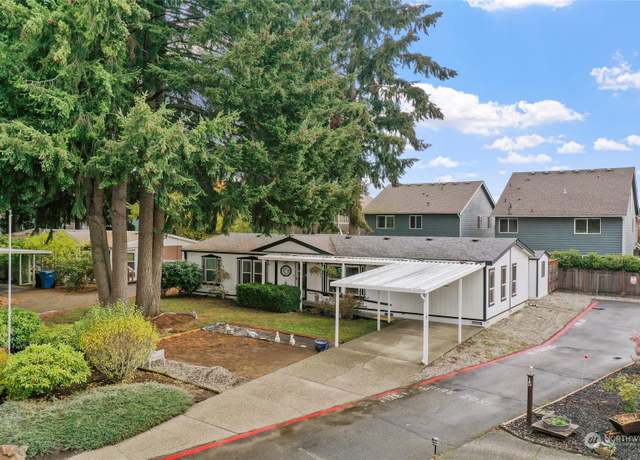 Property at 5250 College St SE #18, Lacey, WA 98503, 3 beds, 2 baths