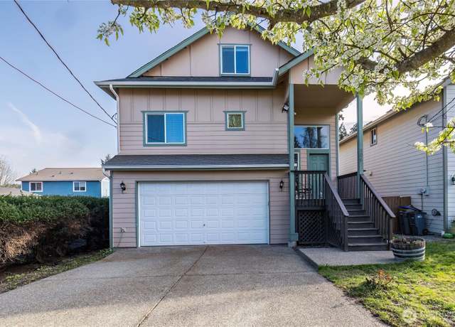 Property at 106 Goldenrod Street Dr, Port Orchard, WA 98366, 4 beds, 3.5 baths