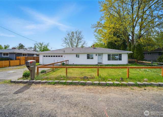 Property at 1124 S Wilbur, Walla Walla, WA 99362, 4 beds, 2 baths