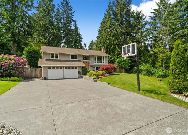 Property at 10811 164th Pl NE, Redmond, WA 98052, 6 beds, 3 baths