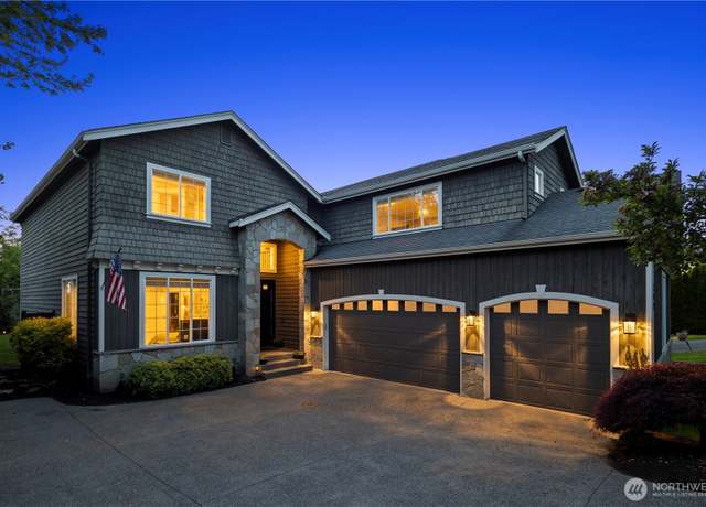 Property at 709 7th St S, Kirkland, WA 98033, 5 beds, 3 baths