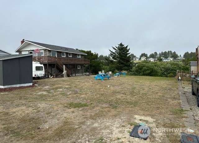 Property at 32604 G St, Ocean Park, WA 98640