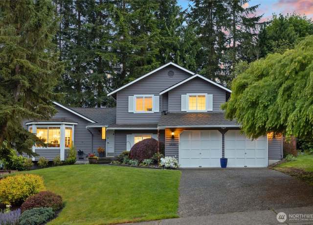 Property at 18221 NE 108th Ct, Redmond, WA 98052, 4 beds, 3 baths