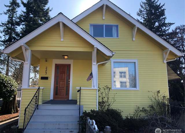 Property at 2203 NE 10th St, Renton, WA 98056, 4 beds, 2 baths