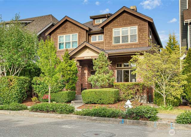 Property at 1474 29th Pl NE, Issaquah, WA 98029, 4 beds, 2.5 baths