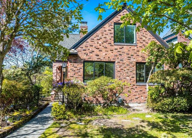 Property at 4001 31st Ave W, Seattle, WA 98199, 3 beds, 3 baths