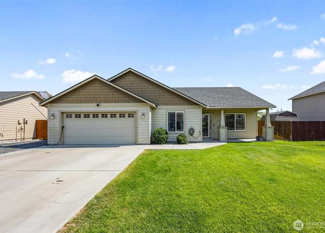 Property at 314 J St SE, Ephrata, WA 98823, 3 beds, 2 baths