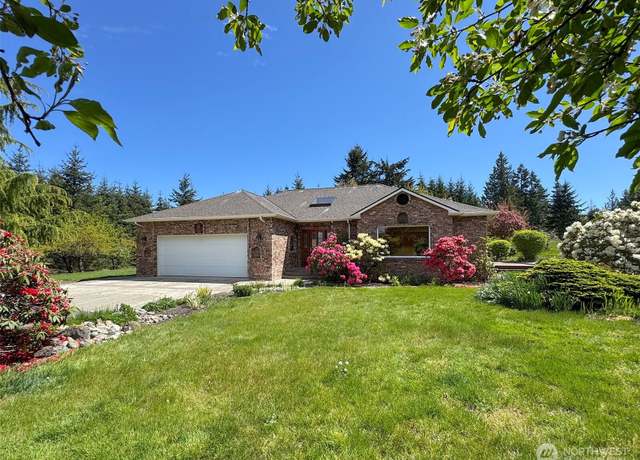 Property at 80 N Tara Ln, Port Angeles, WA 98362, 3 beds, 2.5 baths