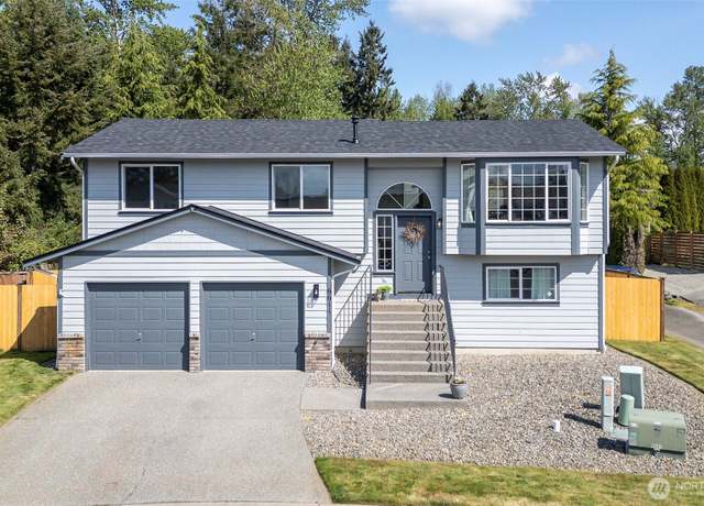 Property at 6611 152nd Street Ct E, Puyallup, WA 98375, 4 beds, 2.5 baths