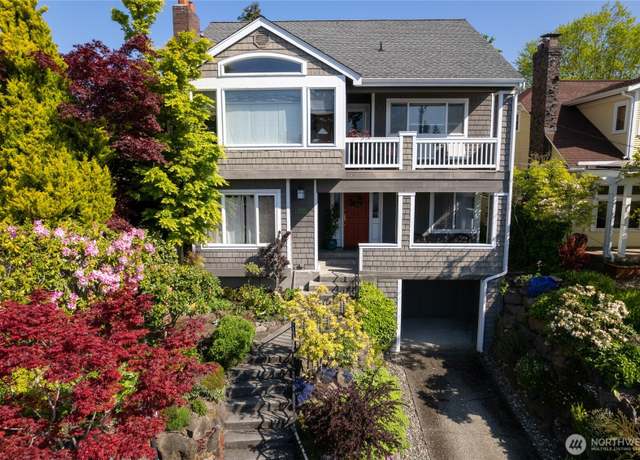 Property at 2650 W Newton St, Seattle, WA 98199, 3 beds, 3 baths