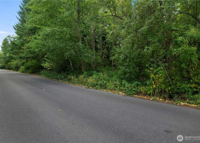 Property at 823 Tipsoo Loop S, Rainier, WA 98576