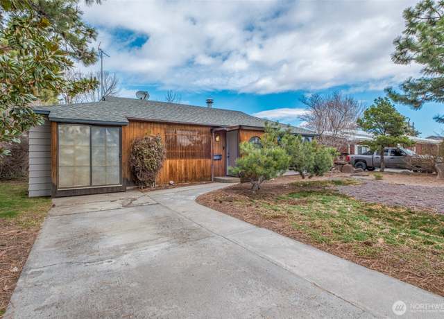 Property at 219 K St SW, Quincy, WA 98848, 3 beds, 1 bath