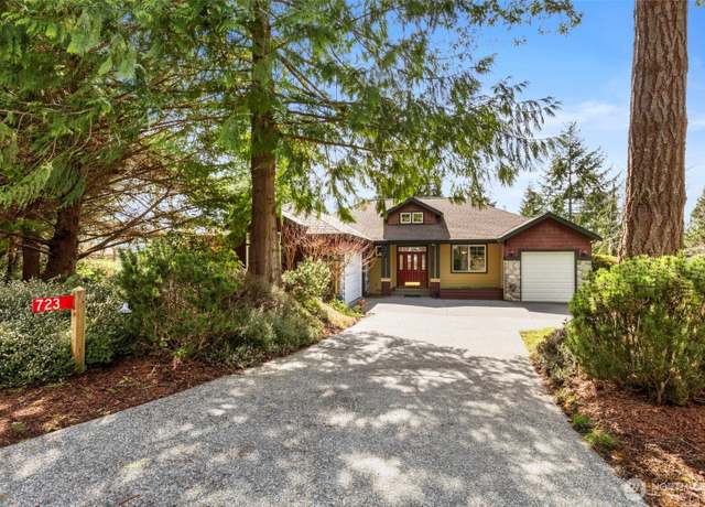 Property at 723 Rainier Ln, Port Ludlow, WA 98365, 4 beds, 3 baths