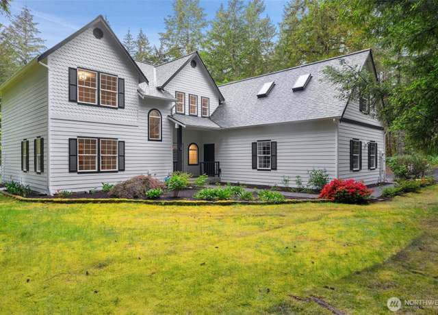 Property at 13212 Wicks End Ln SW, Port Orchard, WA 98367, 5 beds, 3.5 baths