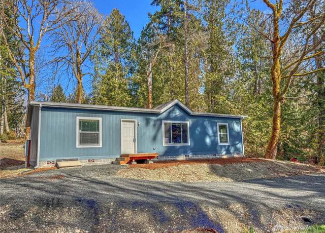 Property at 11 E Earl Dr, Shelton, WA 98584, 3 beds, 2 baths