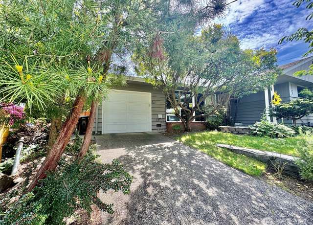 Property at 2509 SW Portland Ct, Seattle, WA 98106, 3 beds, 1 bath