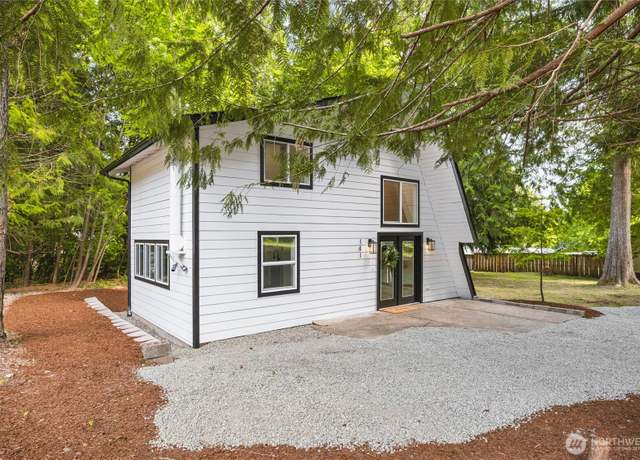 Property at 141 E Ashwood Ln, Shelton, WA 98584, 2 beds, 1 bath