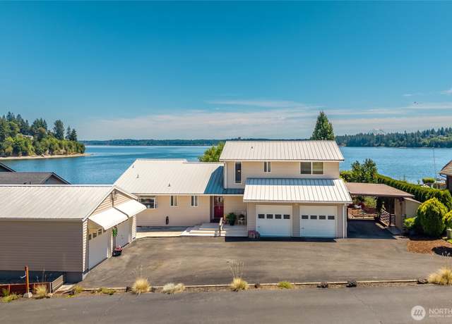 Property at 4030 SE Kamilche Point Rd, Shelton, WA 98584, 3 beds, 2.5 baths