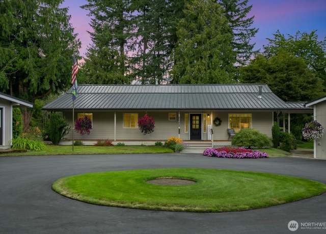 Property at 24020 SE 202nd St, Maple Valley, WA 98038, 3 beds, 3 baths