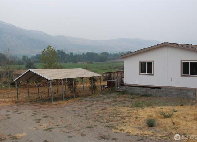 Property at 17 Streeter Bosch Rd, Tonasket, WA 98855, 2 beds, 1 bath