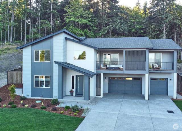 Property at 17716 142nd Ave E #10, Puyallup, WA 98374, 5 beds, 3 baths