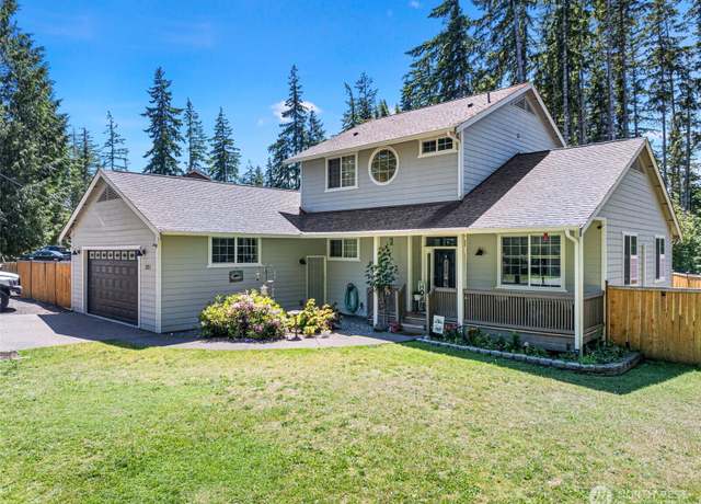 Property at 201 E Park Loop, Shelton, WA 98584, 3 beds, 2.5 baths